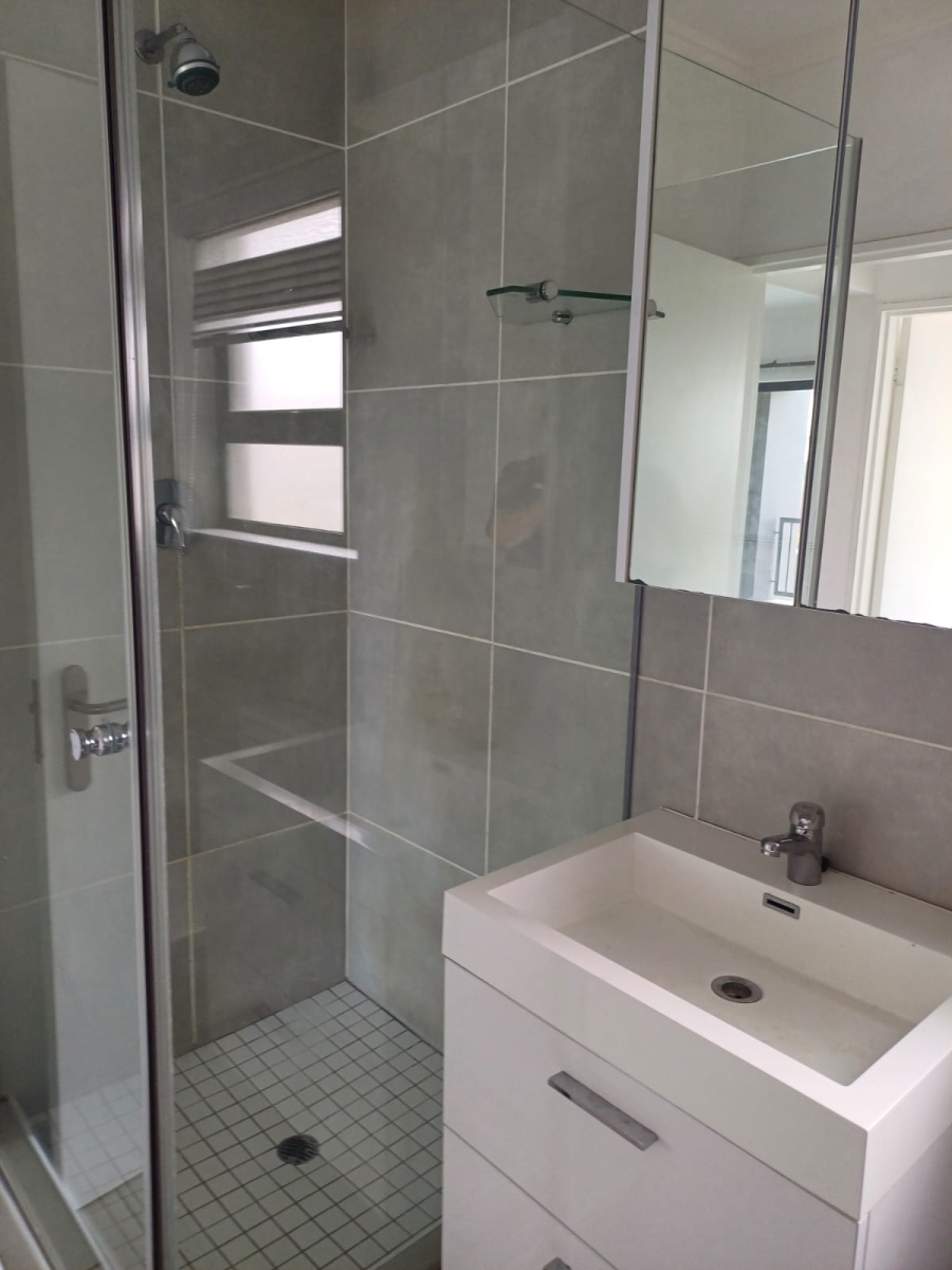 1 Bedroom Property for Sale in Beverley Gauteng