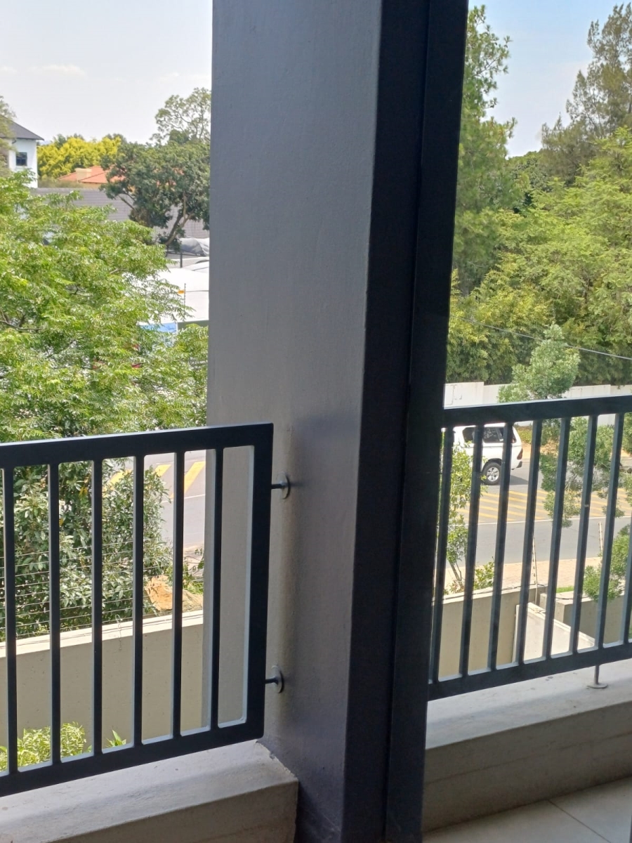 1 Bedroom Property for Sale in Beverley Gauteng