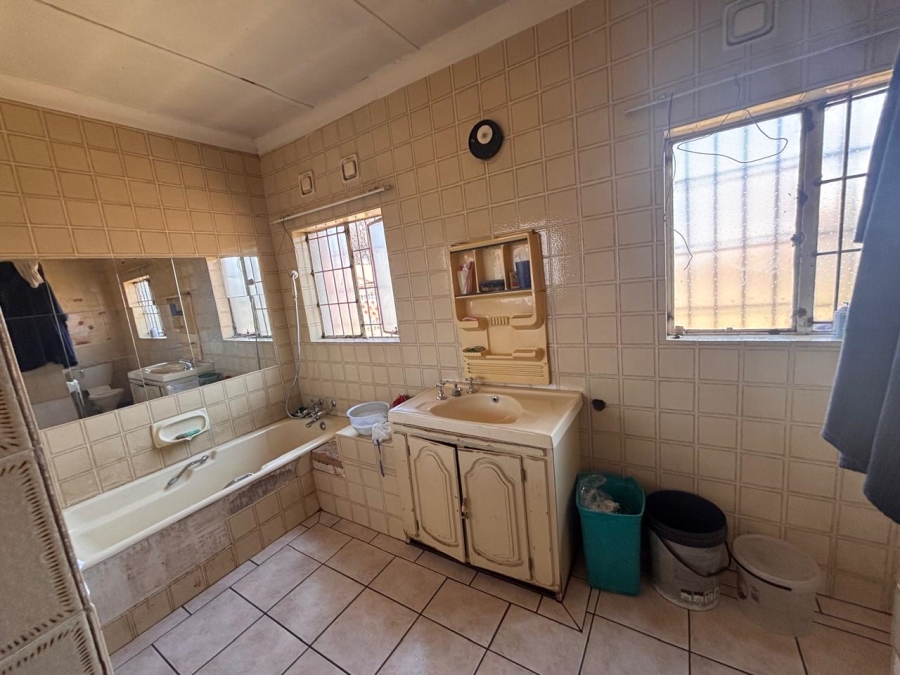 4 Bedroom Property for Sale in Berton Park Gauteng