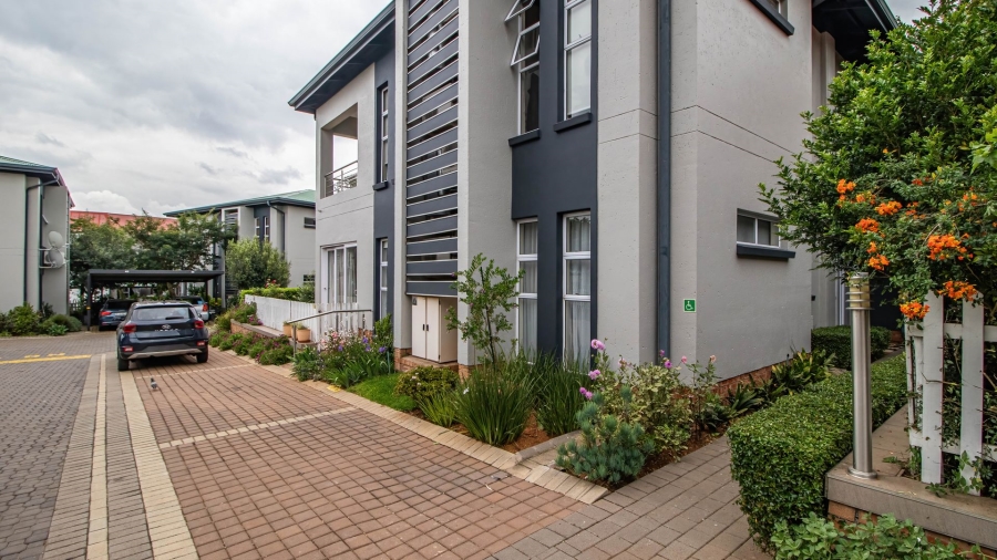 2 Bedroom Property for Sale in Modderfontein Gauteng