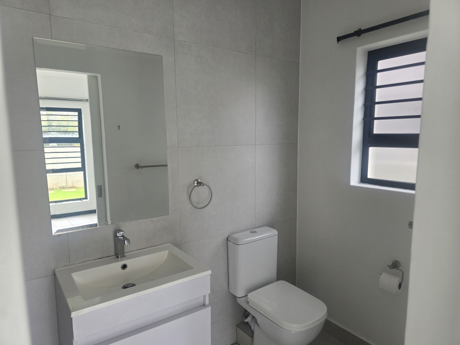 2 Bedroom Property for Sale in Maroeladal Gauteng