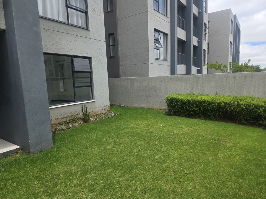 2 Bedroom Property for Sale in Maroeladal Gauteng