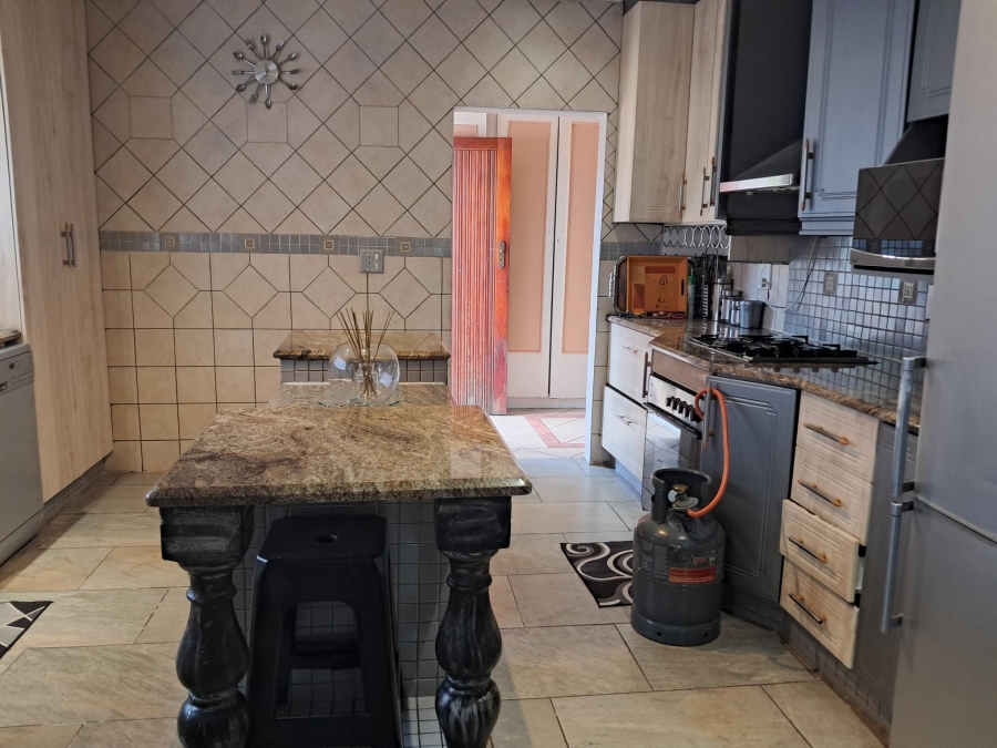 4 Bedroom Property for Sale in Dalpark Gauteng