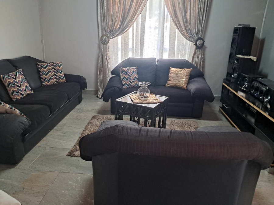4 Bedroom Property for Sale in Dalpark Gauteng