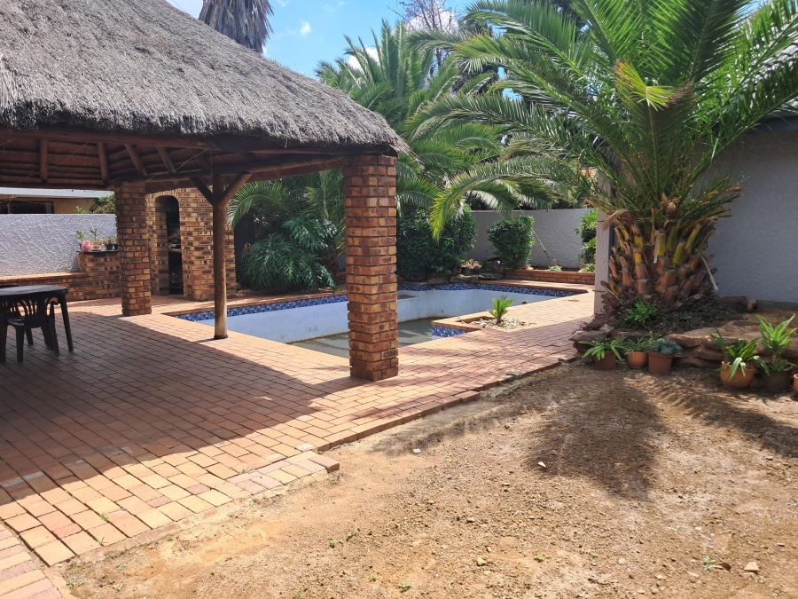4 Bedroom Property for Sale in Dalpark Gauteng