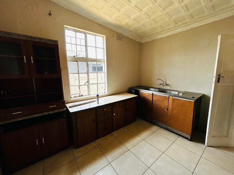 5 Bedroom Property for Sale in Geduld Ext 1 Gauteng