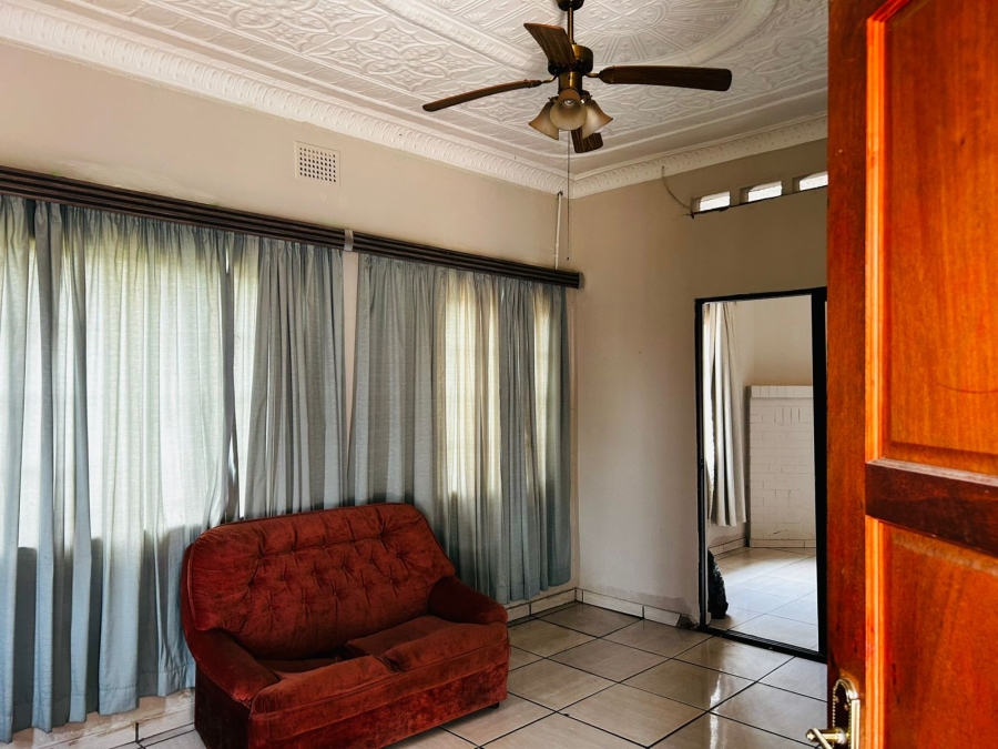 5 Bedroom Property for Sale in Geduld Ext 1 Gauteng