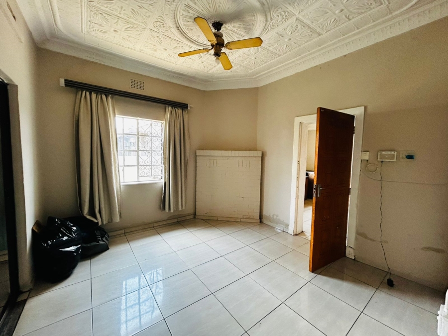 5 Bedroom Property for Sale in Geduld Ext 1 Gauteng