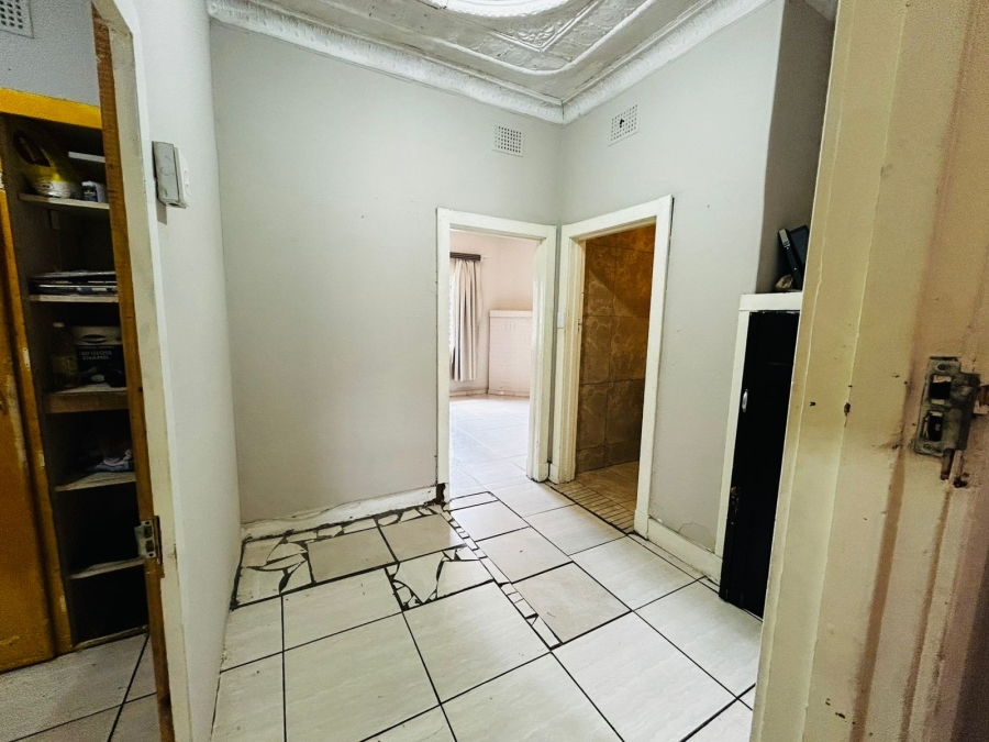 5 Bedroom Property for Sale in Geduld Ext 1 Gauteng