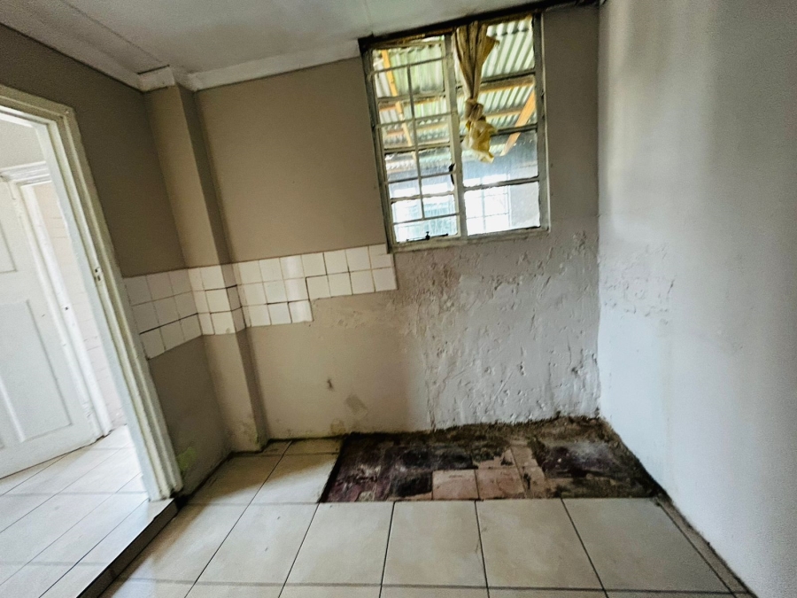 5 Bedroom Property for Sale in Geduld Ext 1 Gauteng