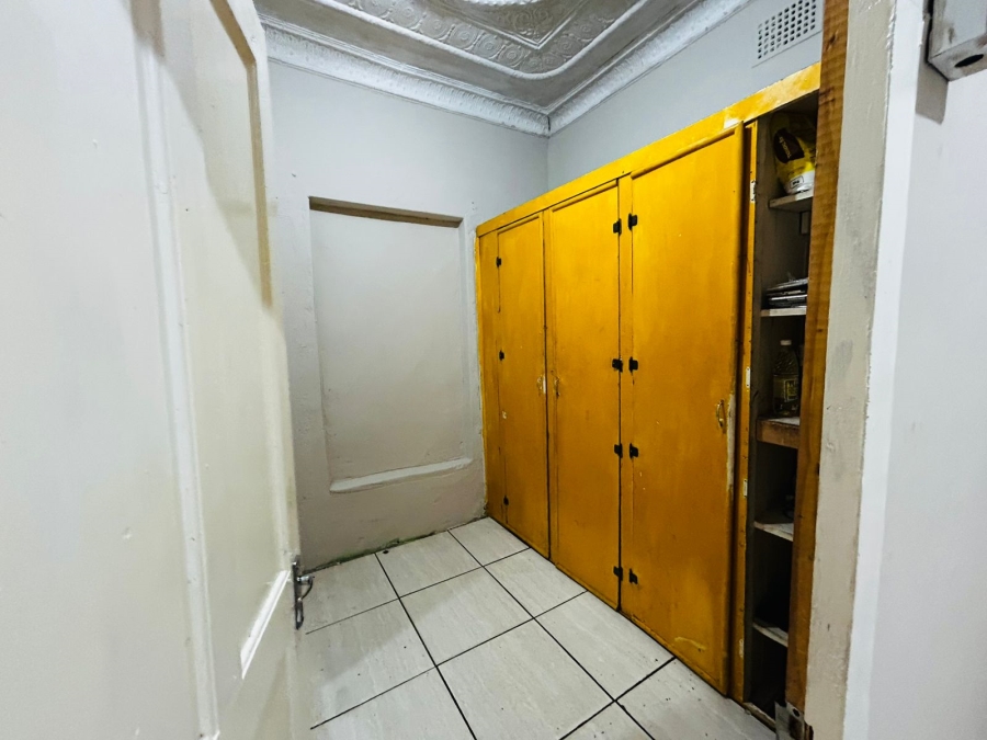 5 Bedroom Property for Sale in Geduld Ext 1 Gauteng