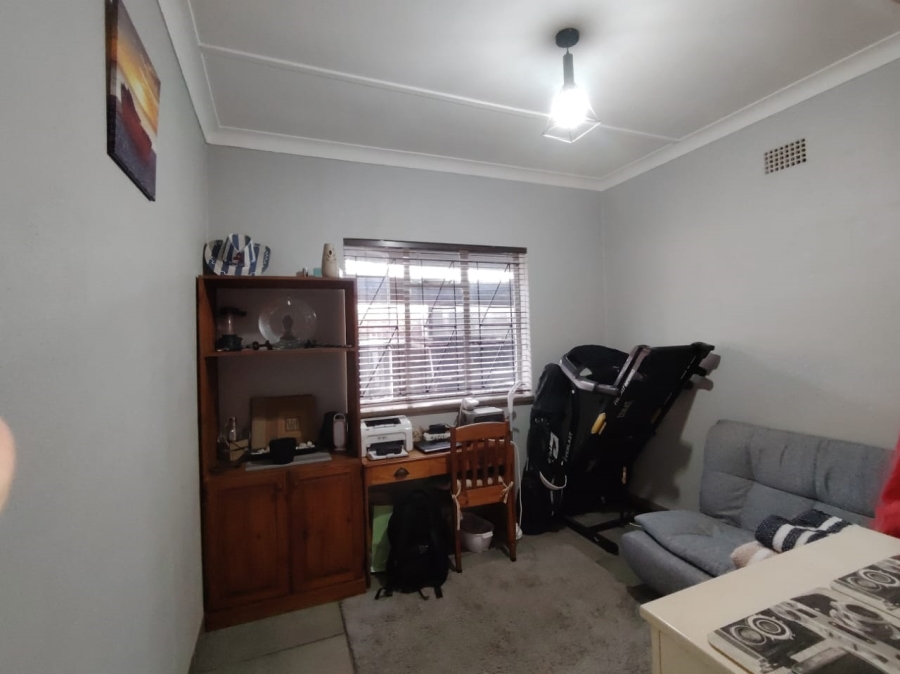 3 Bedroom Property for Sale in Casseldale Gauteng
