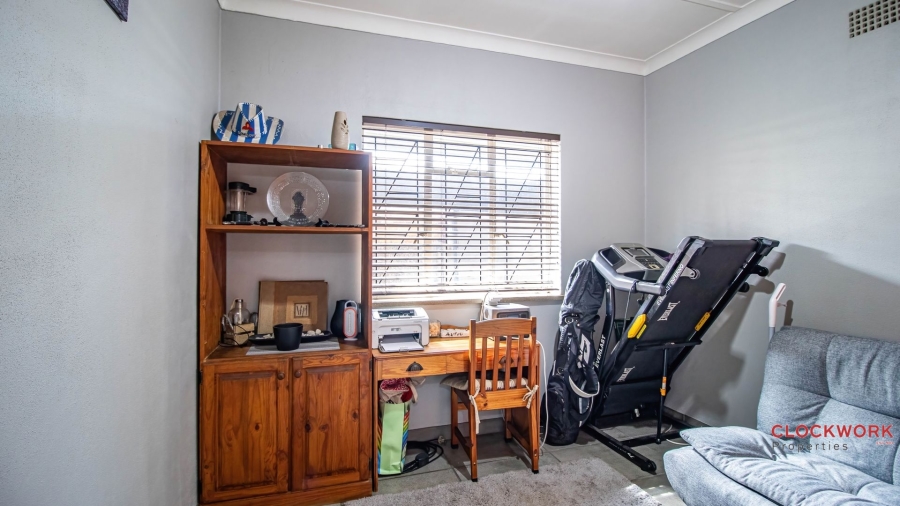 3 Bedroom Property for Sale in Casseldale Gauteng