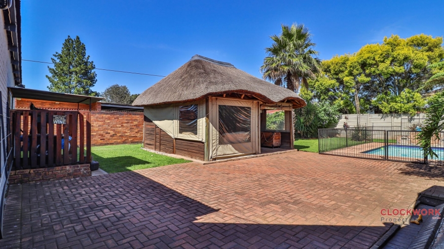 3 Bedroom Property for Sale in Casseldale Gauteng