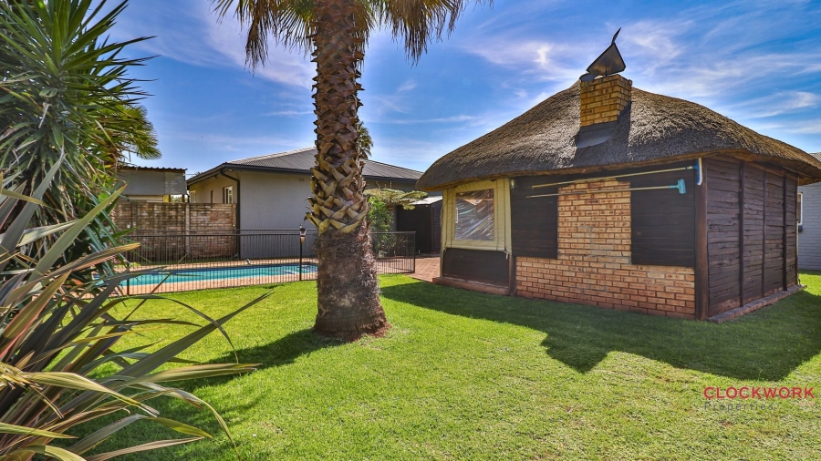 3 Bedroom Property for Sale in Casseldale Gauteng