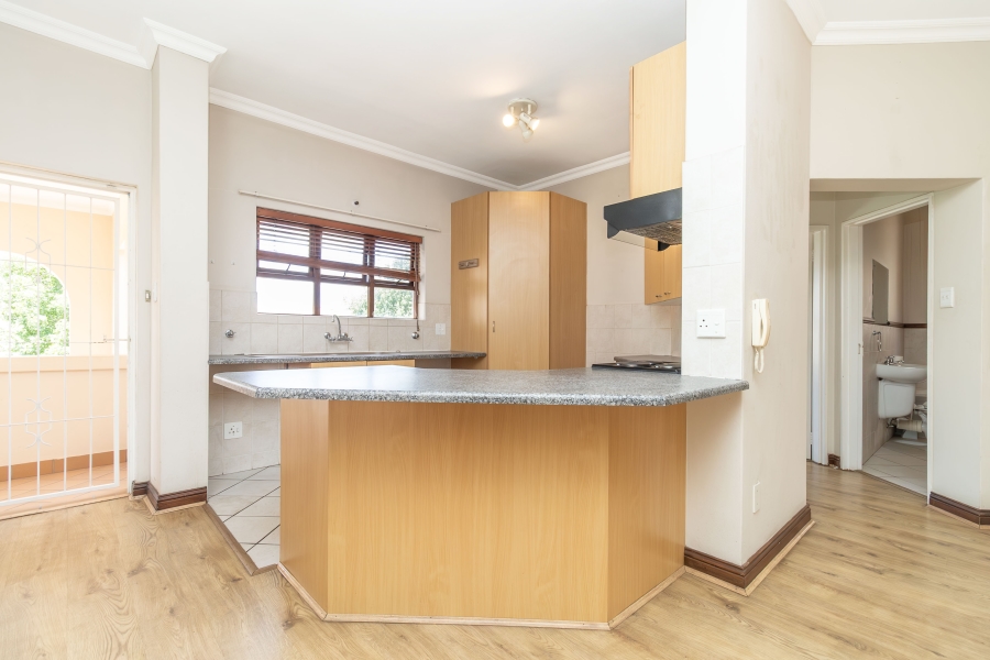 To Let 2 Bedroom Property for Rent in Bryanston East Gauteng