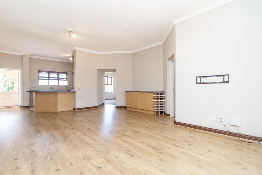 To Let 2 Bedroom Property for Rent in Bryanston East Gauteng