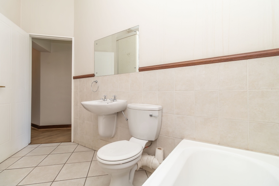 To Let 2 Bedroom Property for Rent in Bryanston East Gauteng