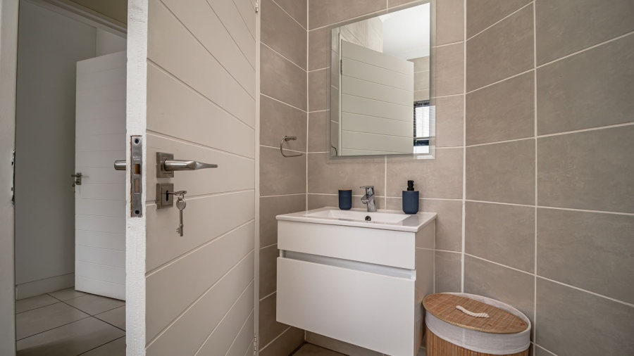 2 Bedroom Property for Sale in Linbro Park Gauteng