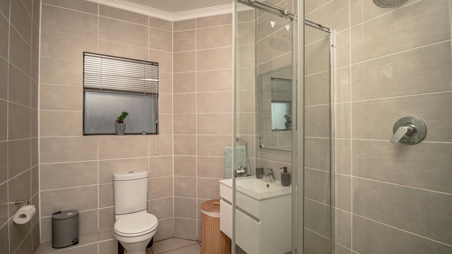 2 Bedroom Property for Sale in Linbro Park Gauteng