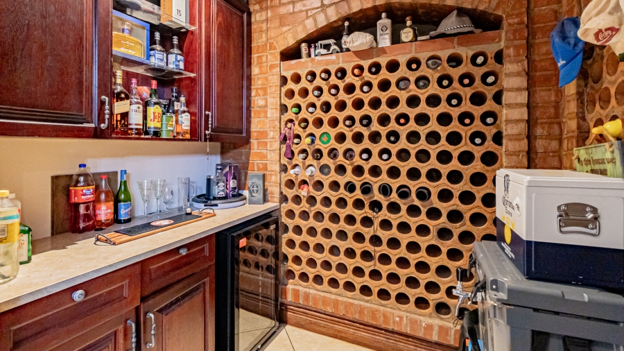 5 Bedroom Property for Sale in Silver Stream Estate Gauteng