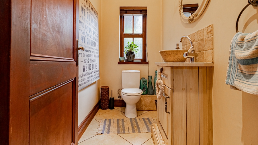 5 Bedroom Property for Sale in Silver Stream Estate Gauteng