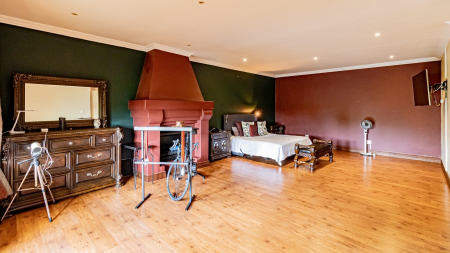 5 Bedroom Property for Sale in Silver Stream Estate Gauteng