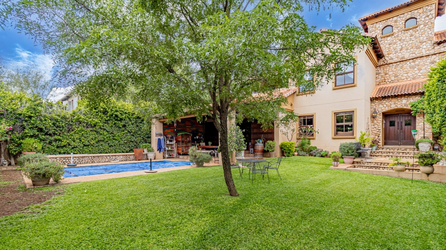 5 Bedroom Property for Sale in Silver Stream Estate Gauteng