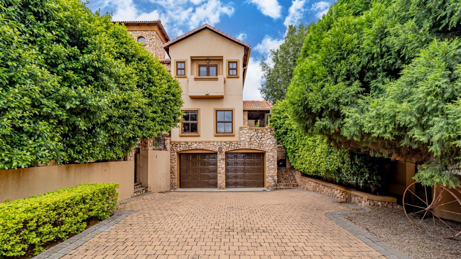 5 Bedroom Property for Sale in Silver Stream Estate Gauteng