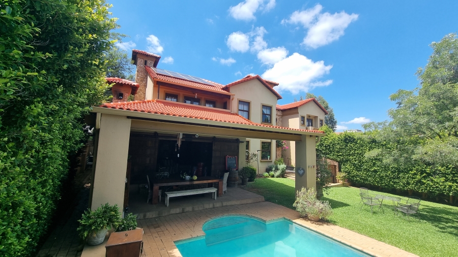 5 Bedroom Property for Sale in Silver Stream Estate Gauteng