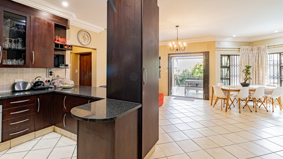 3 Bedroom Property for Sale in Olympus Country Estate Gauteng