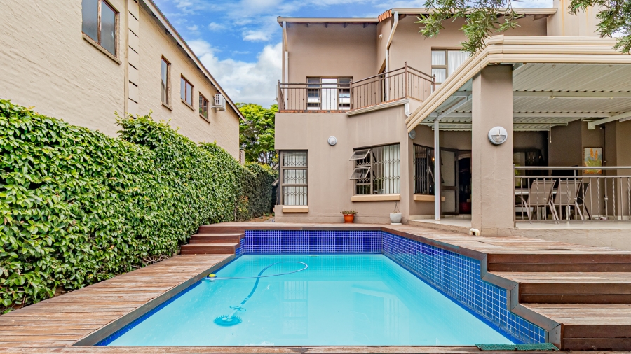 3 Bedroom Property for Sale in Olympus Country Estate Gauteng