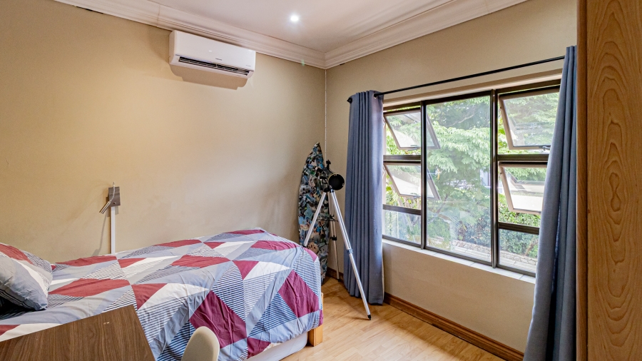 3 Bedroom Property for Sale in Olympus Country Estate Gauteng