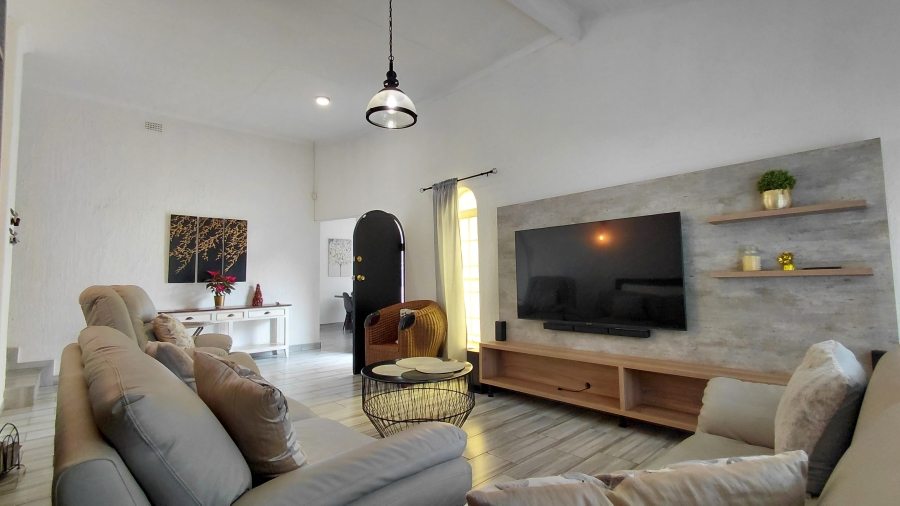 6 Bedroom Property for Sale in Atlasville Gauteng