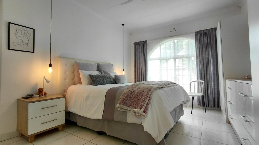 6 Bedroom Property for Sale in Atlasville Gauteng