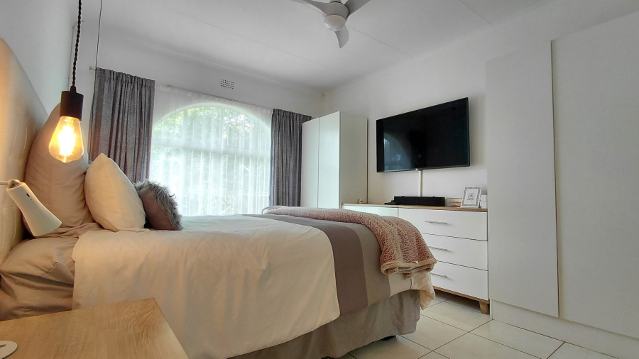 6 Bedroom Property for Sale in Atlasville Gauteng