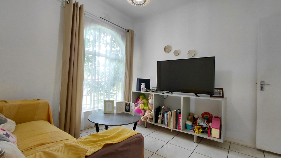 6 Bedroom Property for Sale in Atlasville Gauteng