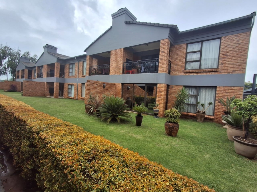 2 Bedroom Property for Sale in Ravenswood Gauteng