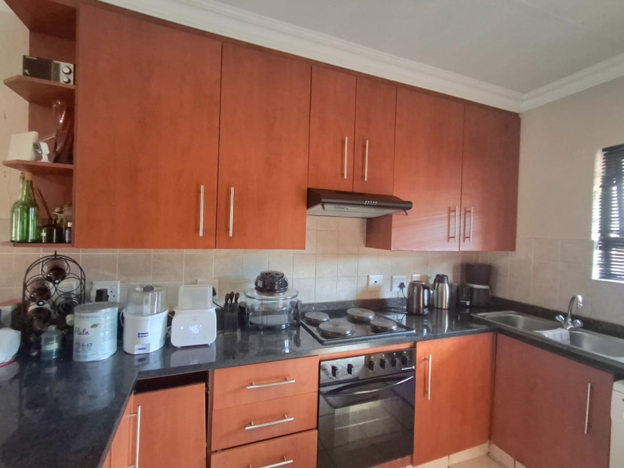 2 Bedroom Property for Sale in Ravenswood Gauteng