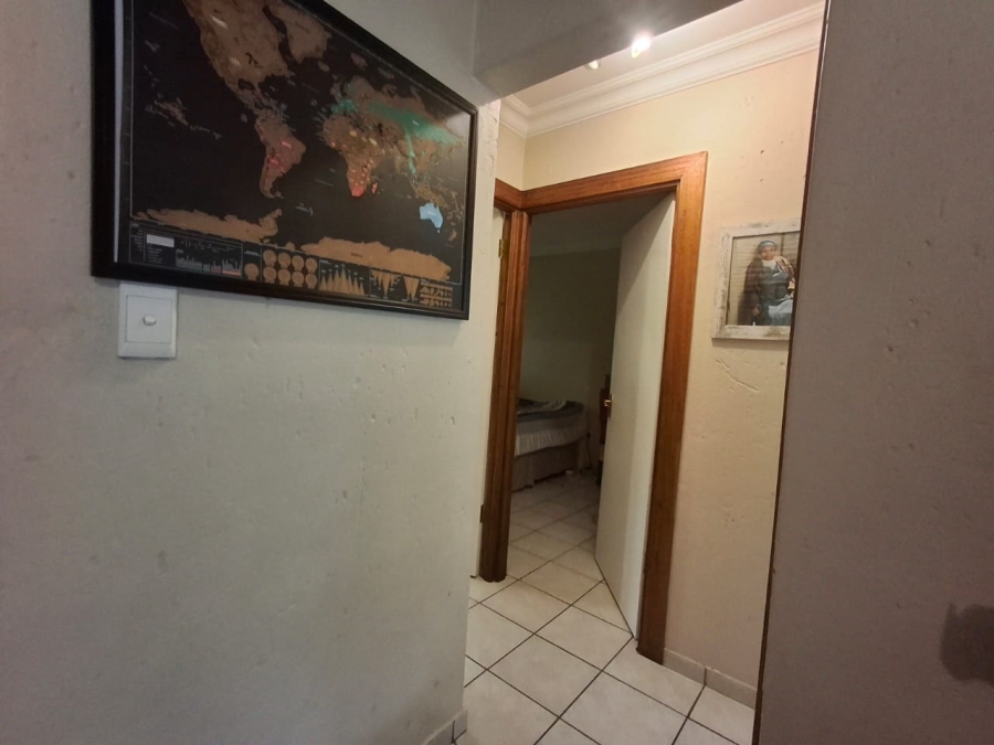 2 Bedroom Property for Sale in Ravenswood Gauteng