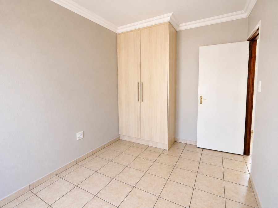 2 Bedroom Property for Sale in Ravenswood Gauteng