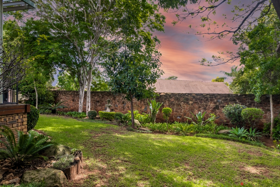 3 Bedroom Property for Sale in Faerie Glen Gauteng