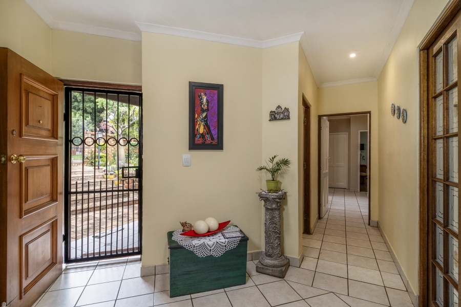 3 Bedroom Property for Sale in Faerie Glen Gauteng