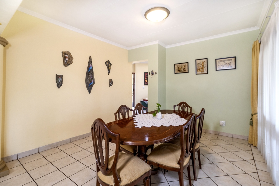 3 Bedroom Property for Sale in Faerie Glen Gauteng