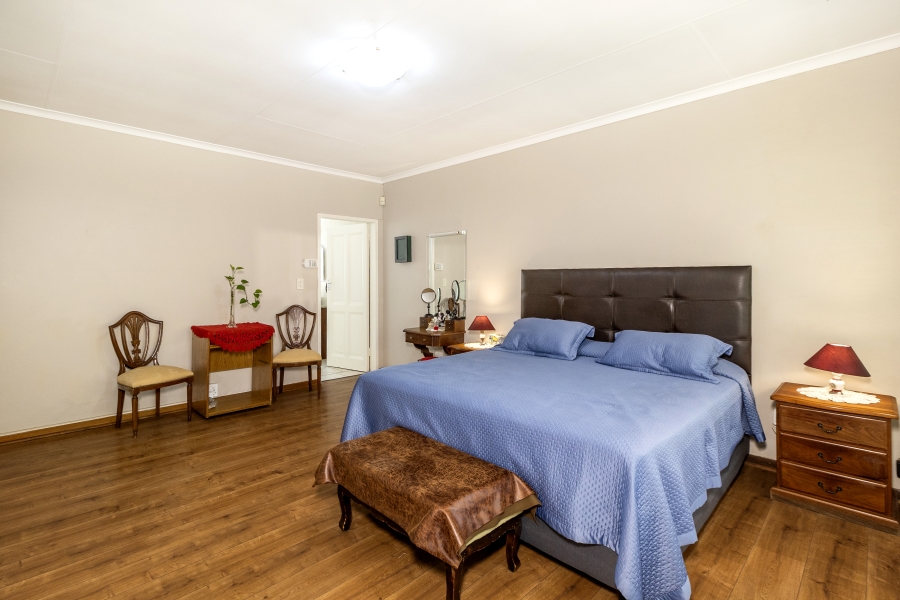 3 Bedroom Property for Sale in Faerie Glen Gauteng