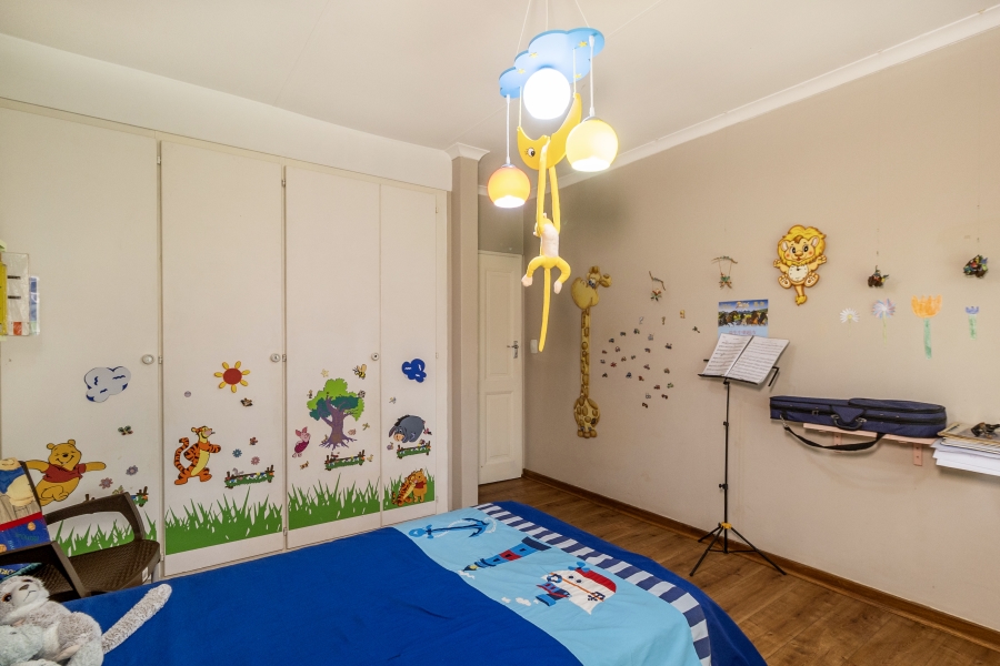 3 Bedroom Property for Sale in Faerie Glen Gauteng