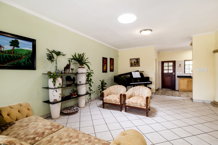 3 Bedroom Property for Sale in Faerie Glen Gauteng