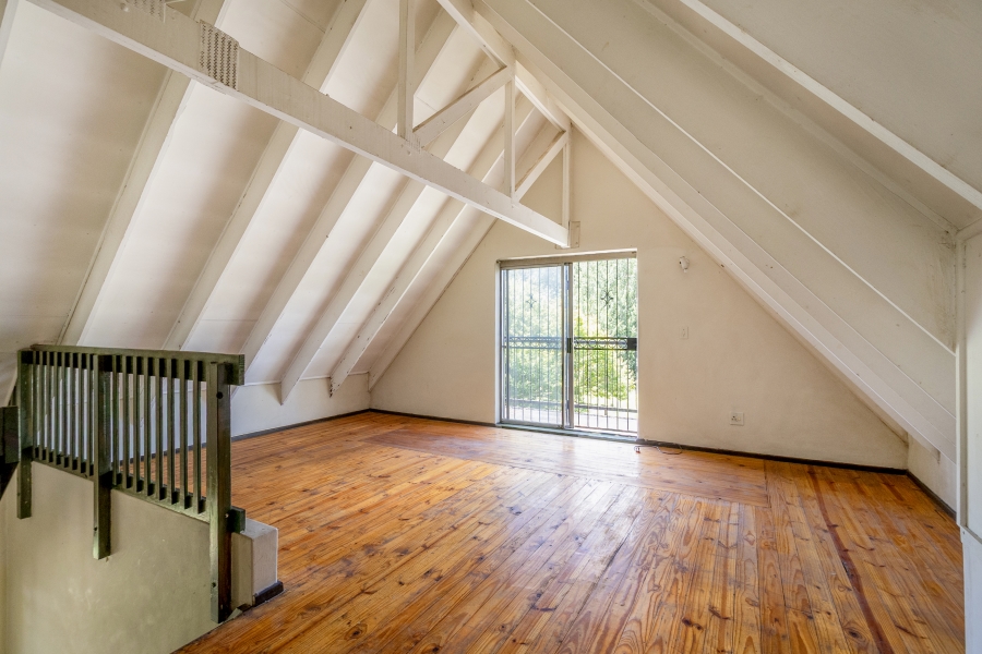 3 Bedroom Property for Sale in Garsfontein Gauteng