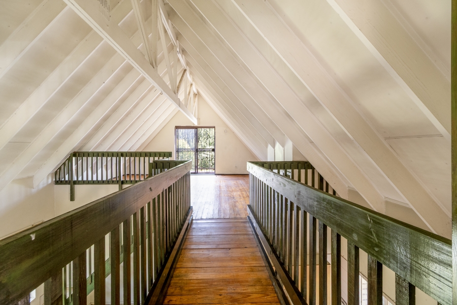 3 Bedroom Property for Sale in Garsfontein Gauteng