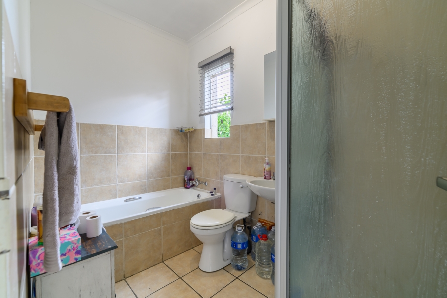 2 Bedroom Property for Sale in North Riding Gauteng